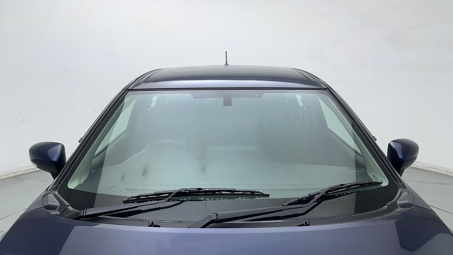 Used 2022 Maruti Suzuki Baleno Delta MT Petrol Manual exterior FRONT WINDSHIELD VIEW