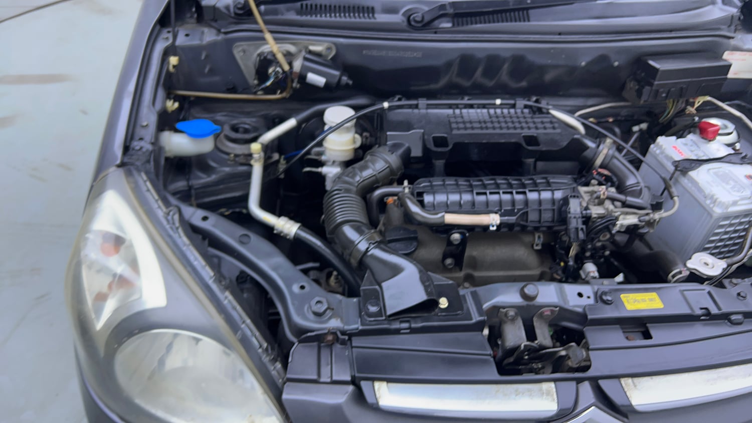 Used 2014 Maruti Suzuki Alto 800 Lxi Petrol Manual engine ENGINE RIGHT SIDE VIEW