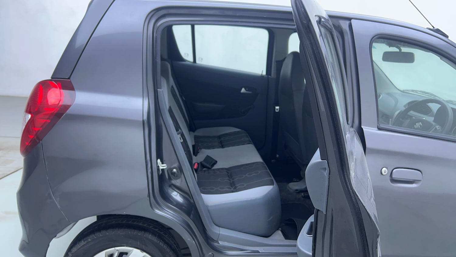 Used 2014 Maruti Suzuki Alto 800 Lxi Petrol Manual interior RIGHT SIDE REAR DOOR CABIN VIEW