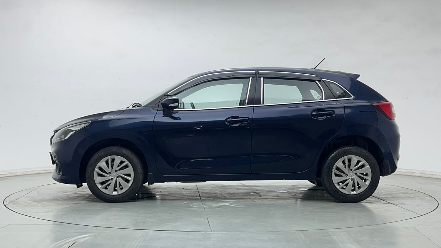 Used 2022 Maruti Suzuki Baleno Delta MT Petrol Manual exterior LEFT SIDE VIEW