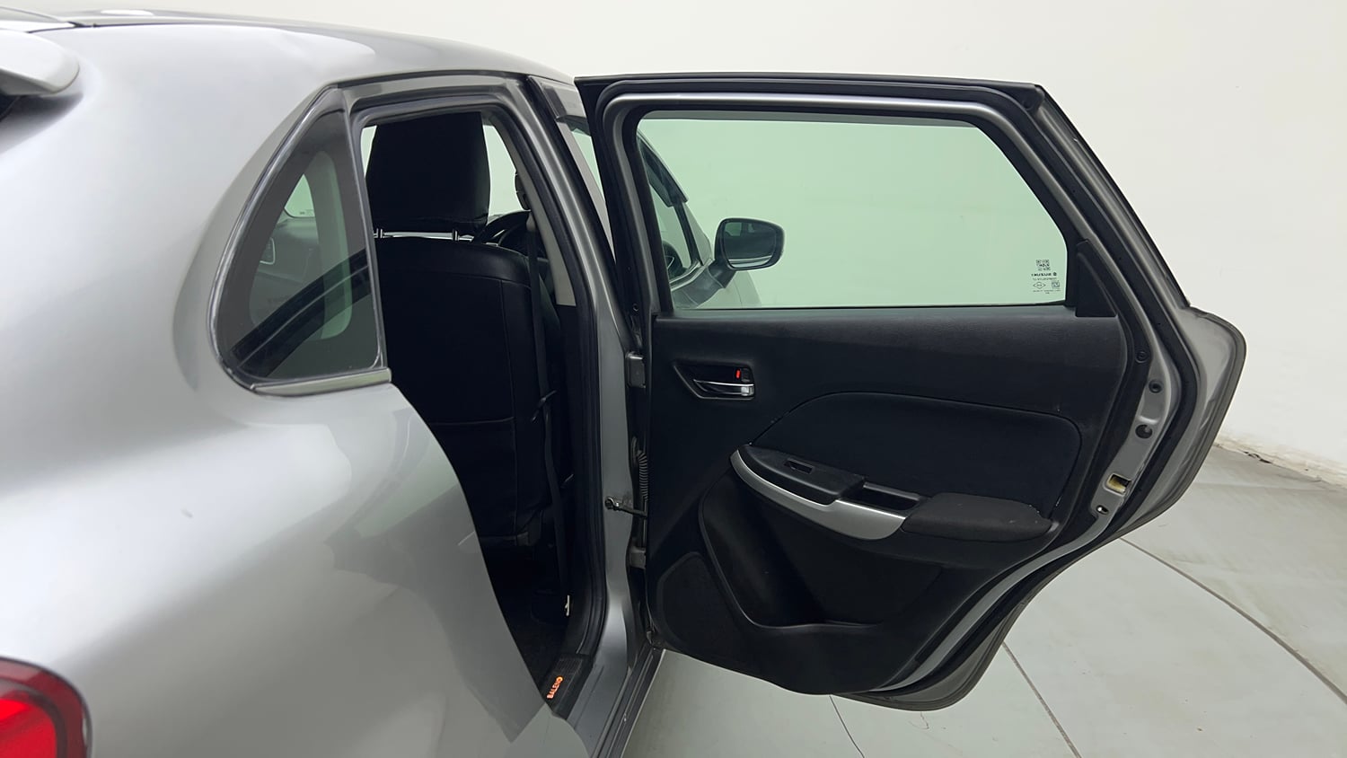 Used 2017 Maruti Suzuki Baleno Alpha 1.2 Petrol Manual interior RIGHT REAR DOOR OPEN VIEW