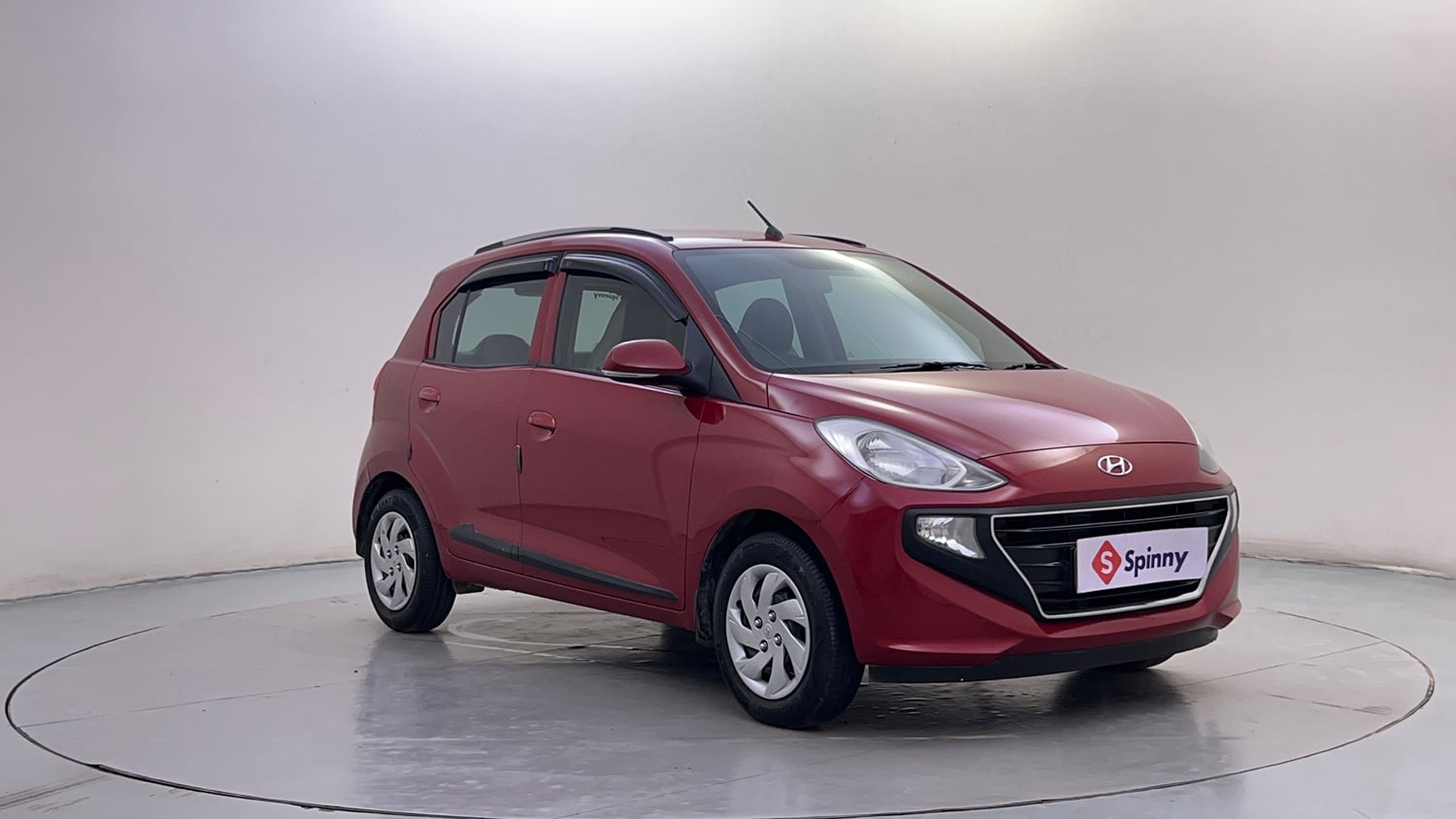 Used 2018 Hyundai Santro Asta Petrol Manual exterior RIGHT FRONT CORNER VIEW