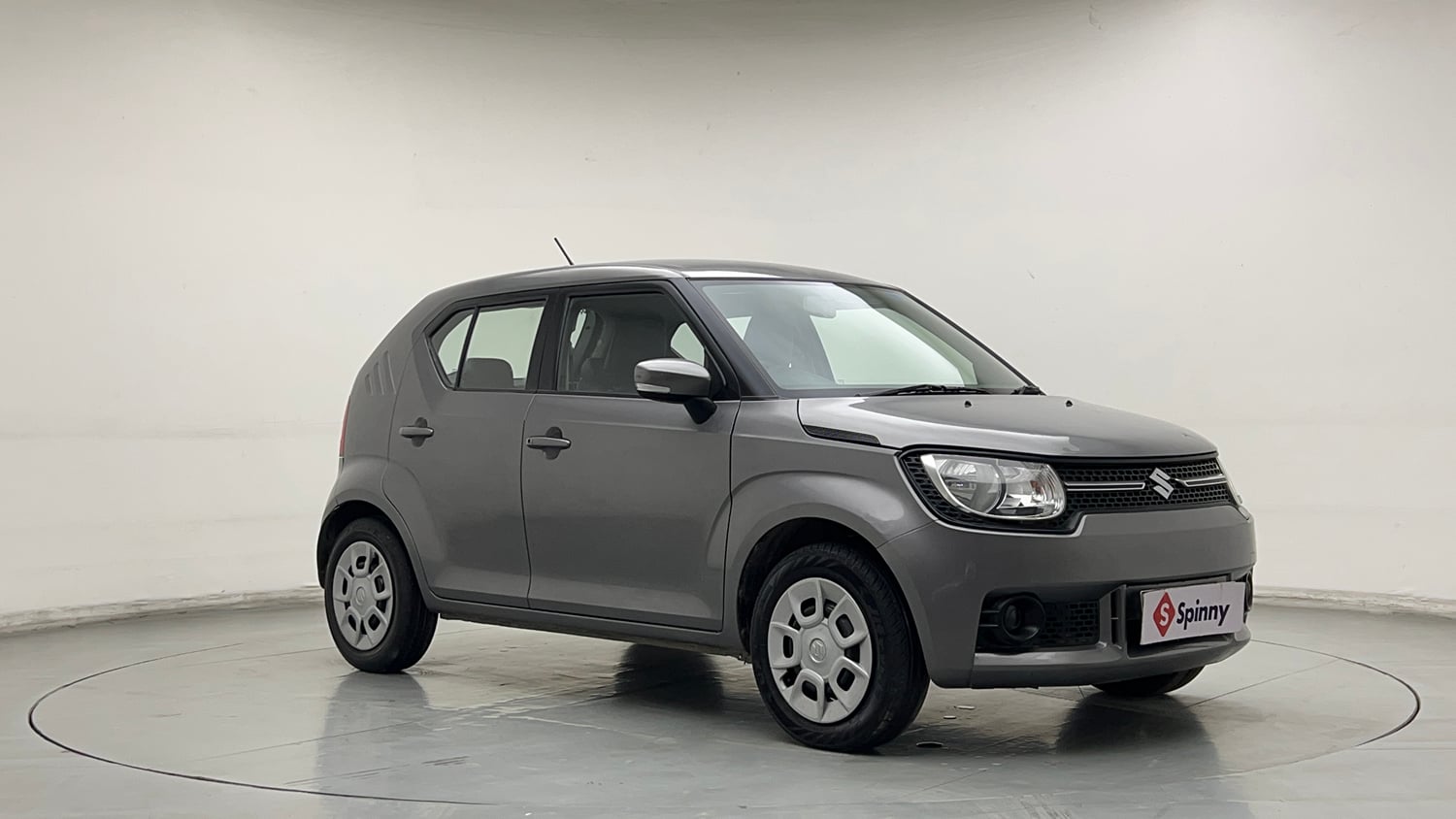 Used 2017 Maruti Suzuki Ignis Delta 1.2 MT Petrol Manual exterior RIGHT FRONT CORNER VIEW