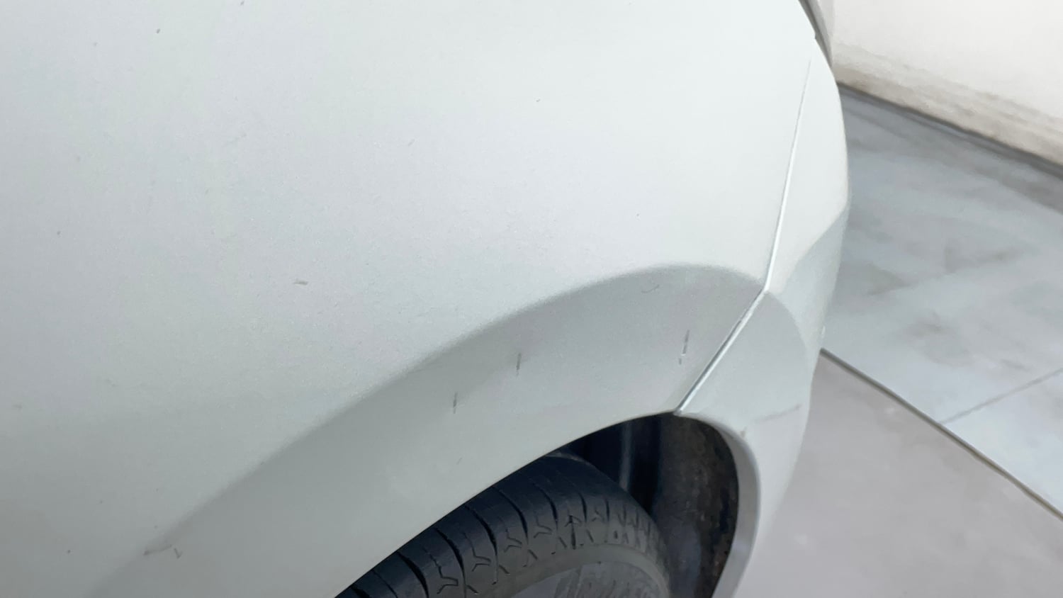 Used 2016 Maruti Suzuki Celerio ZXi AMT Petrol Automatic dents MINOR SCRATCH