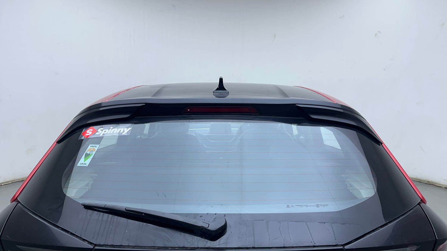 Used 2024 Tata Altroz XZ Plus i-Turbo (S) Petrol Manual exterior BACK WINDSHIELD VIEW
