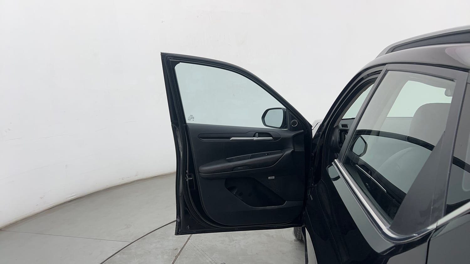 Used 2021 Kia Sonet GTX Plus 1.5 AT Diesel Automatic interior LEFT FRONT DOOR OPEN VIEW