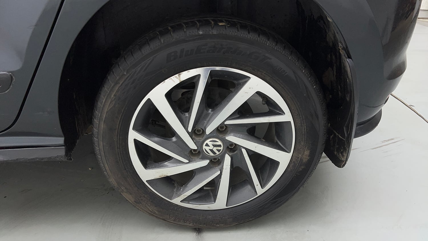 Used 2021 Volkswagen Polo Comfortline 1.0L MPI Petrol Manual tyres LEFT REAR TYRE RIM VIEW