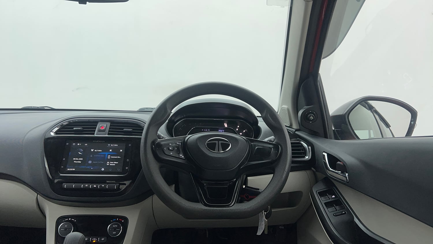 Used 2024 Tata Tiago XZA Plus iCNG Cng Automatic interior STEERING VIEW