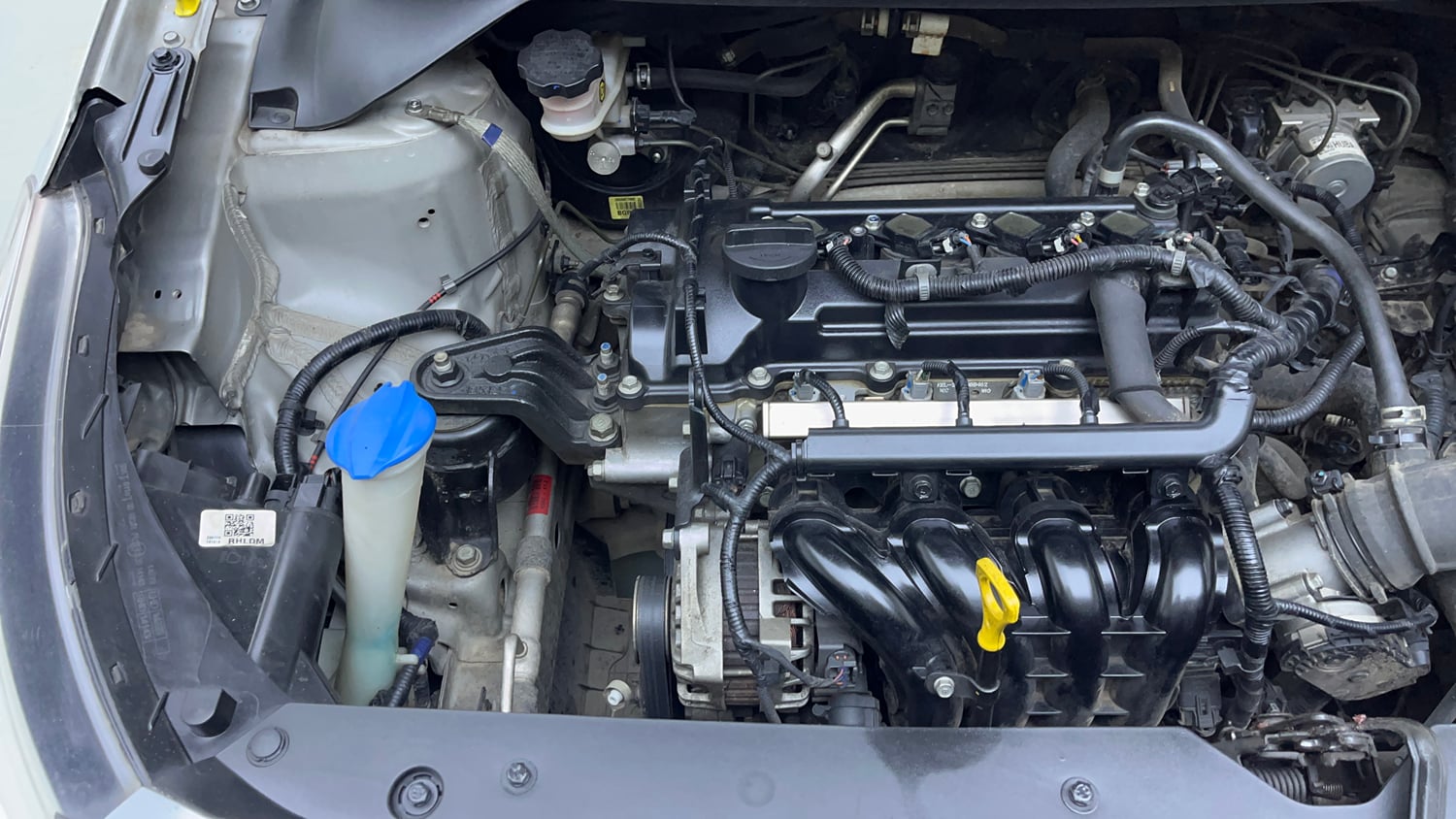Used 2020 Hyundai Elite i20 Sportz Plus 1.2 Petrol Manual engine ENGINE RIGHT SIDE VIEW