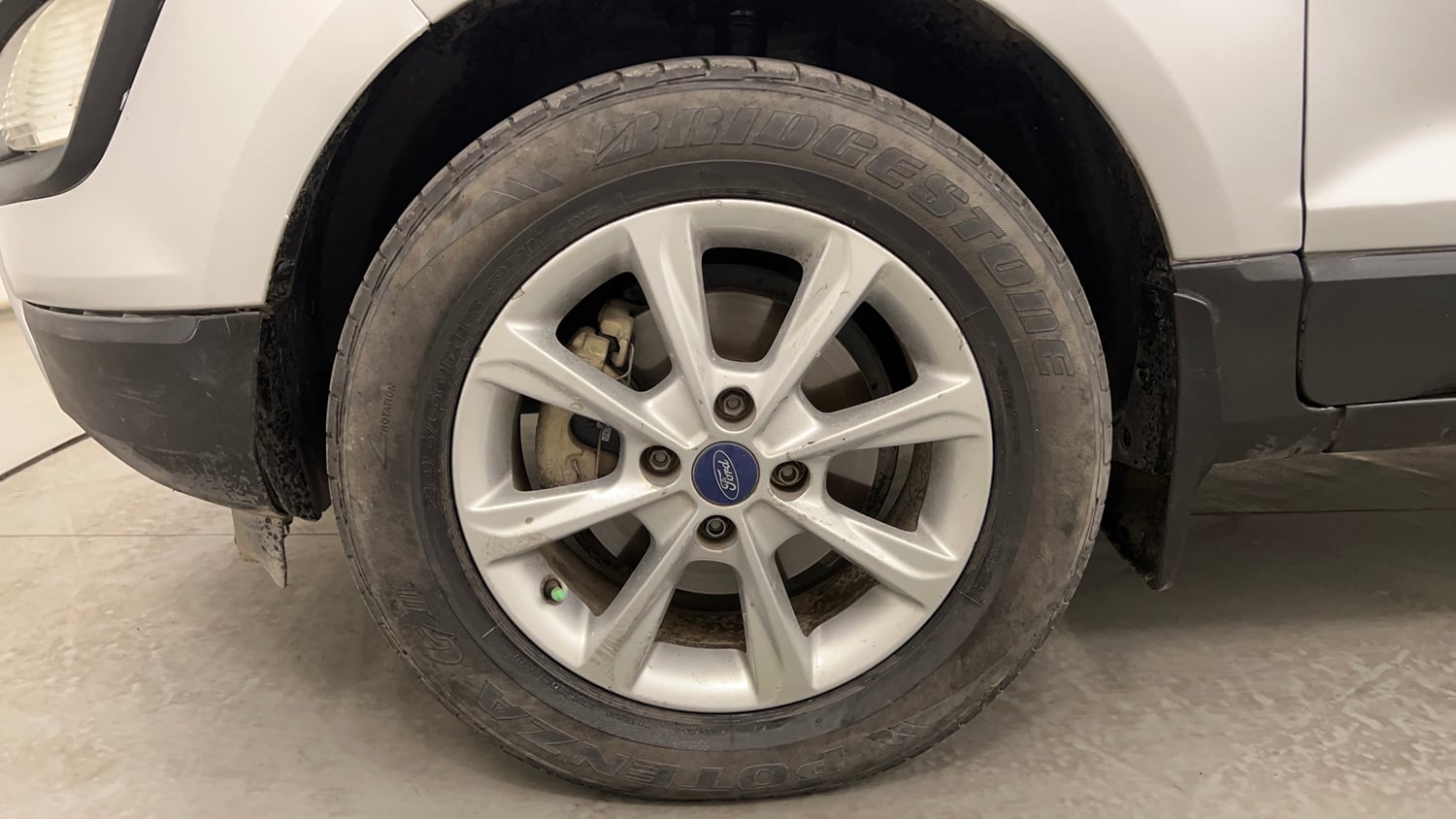 Used 2018 Ford EcoSport Titanium 1.5L Ti-VCT Petrol Manual tyres LEFT FRONT TYRE RIM VIEW