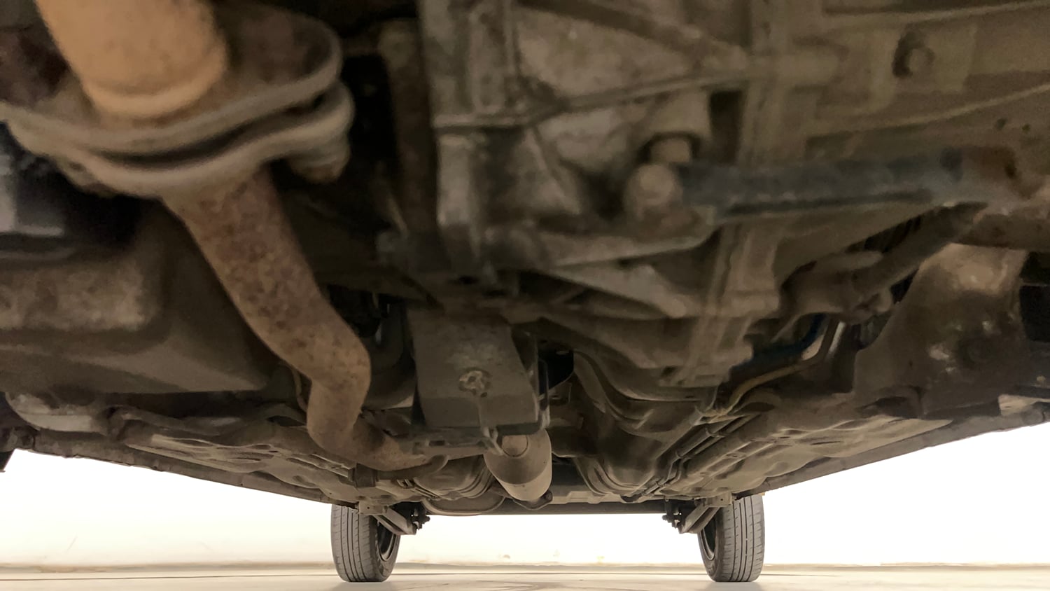 Used 2016 Maruti Suzuki Alto K10 VXi Petrol Manual extra FRONT LEFT UNDERBODY VIEW