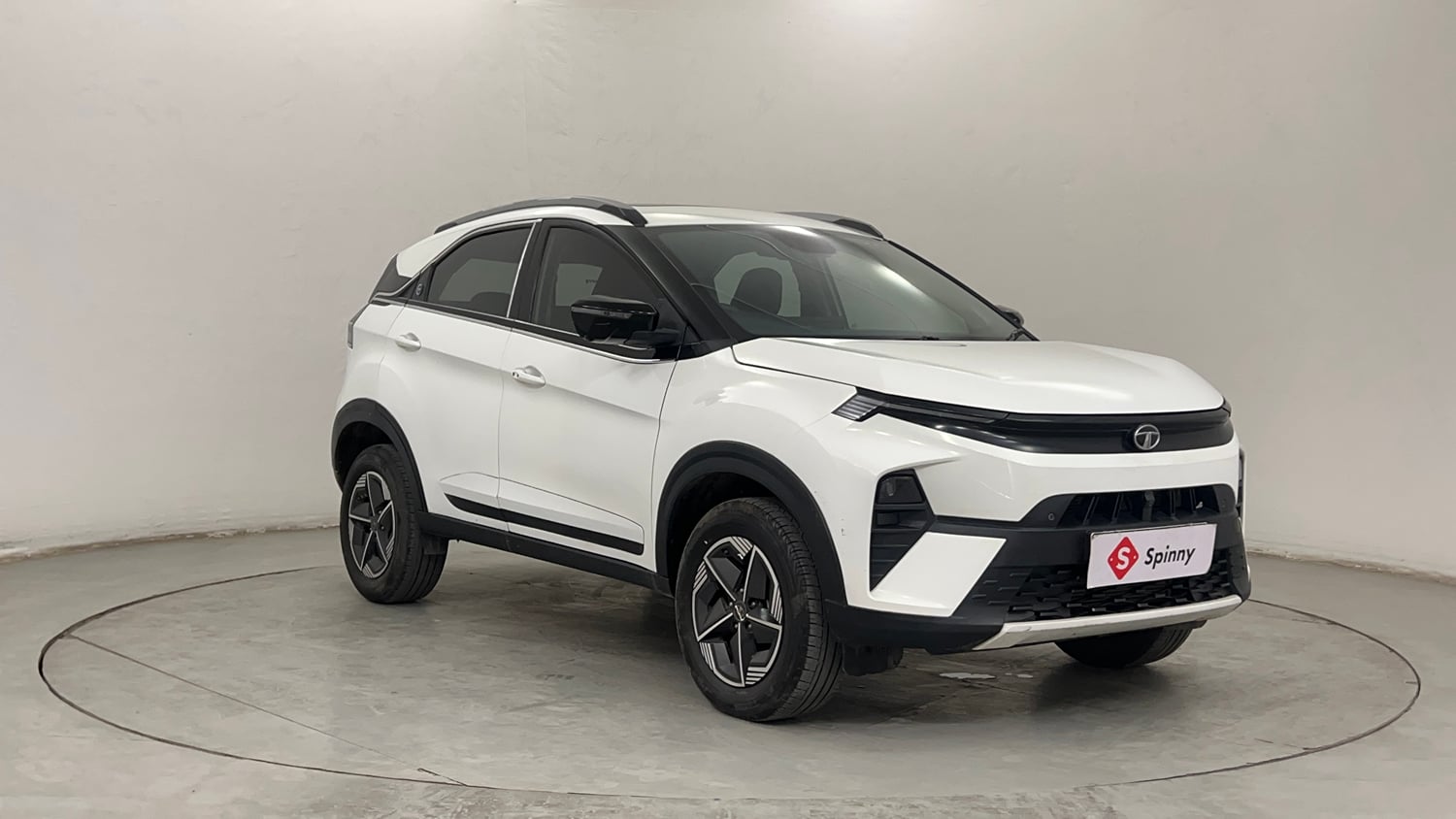 Used 2024 Tata Nexon Creative Plus S 1.2 Revotron Petrol 6AMT Petrol Automatic exterior RIGHT FRONT CORNER VIEW
