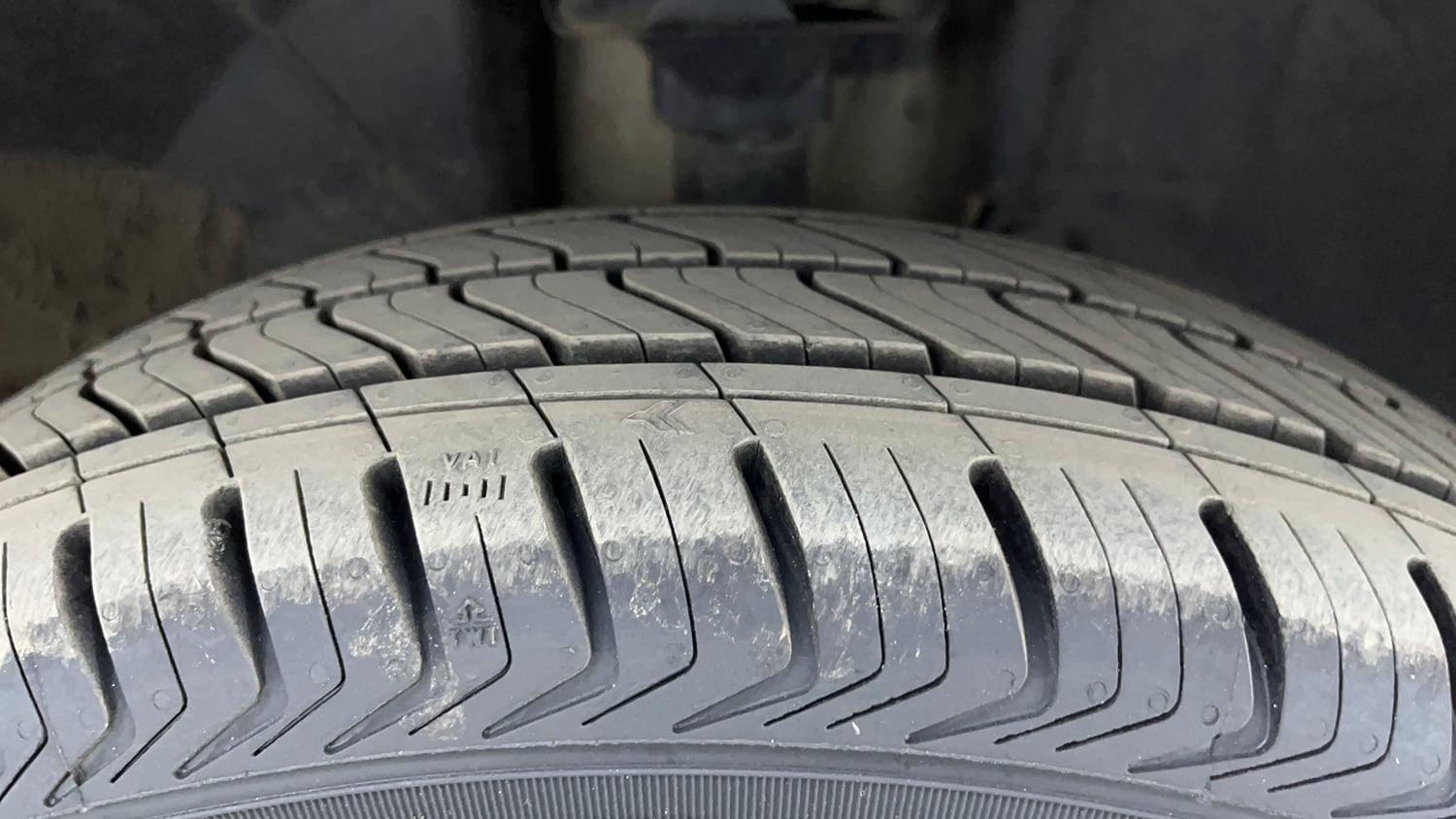 Used 2021 Renault Kwid RXL Petrol Manual tyres RIGHT FRONT TYRE TREAD VIEW