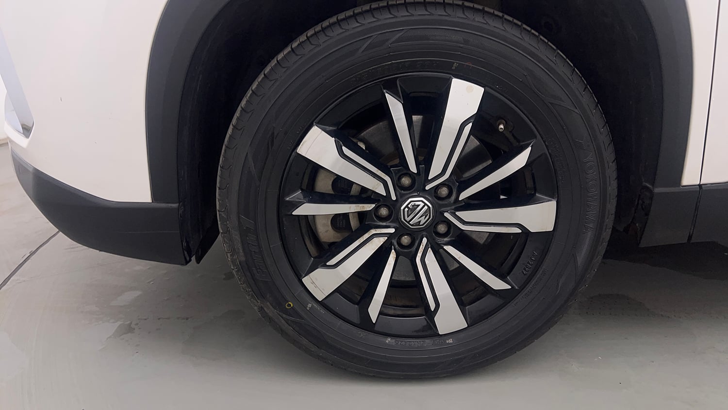 Used 2021 MG Motors Hector Sharp 2.0 Diesel Diesel Manual tyres LEFT FRONT TYRE RIM VIEW