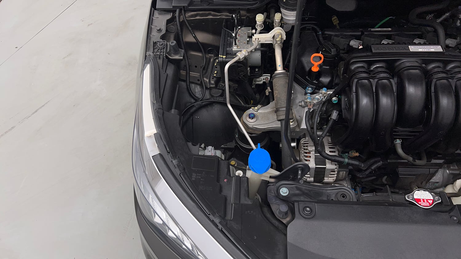 Used 2021 Honda City ZX CVT Petrol Petrol Automatic engine ENGINE RIGHT SIDE VIEW