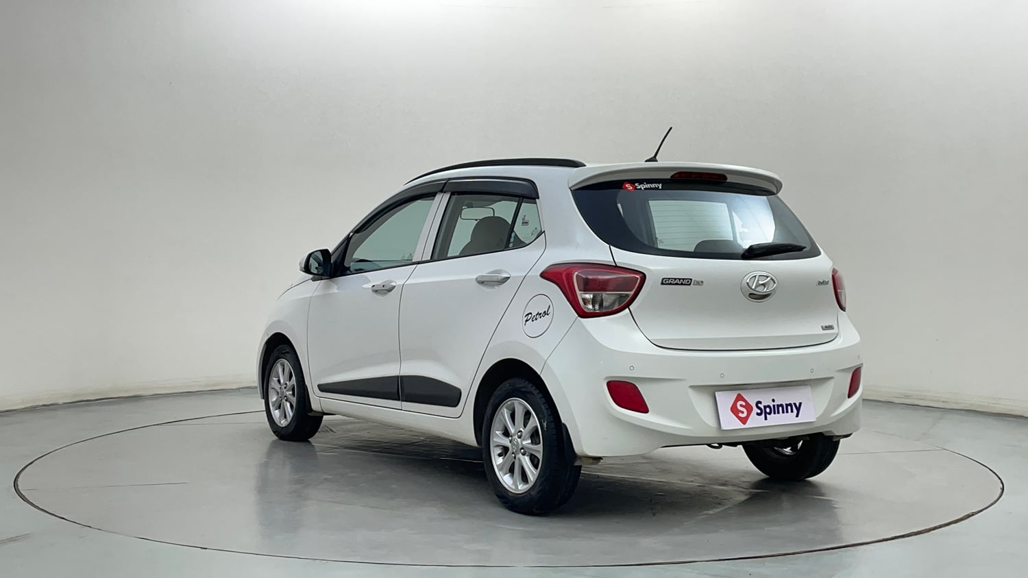 Used 2014 Hyundai Grand i10 Asta AT 1.2 Kappa VTVT Petrol Automatic exterior LEFT REAR CORNER VIEW