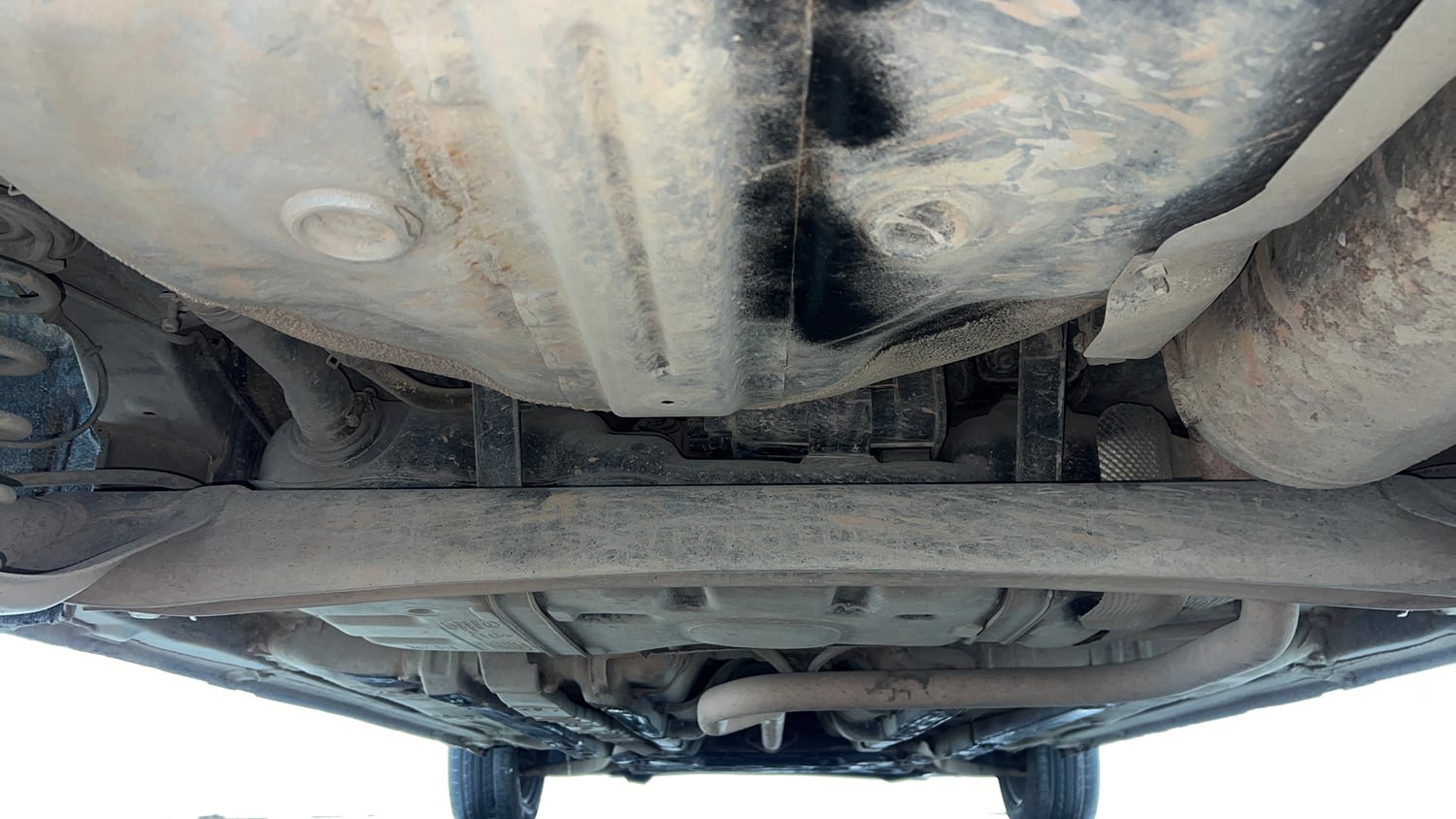 Used 2019 Hyundai Elite i20 Magna Executive 1.2 Petrol Manual extra REAR UNDERBODY VIEW (TAKEN FROM REAR)