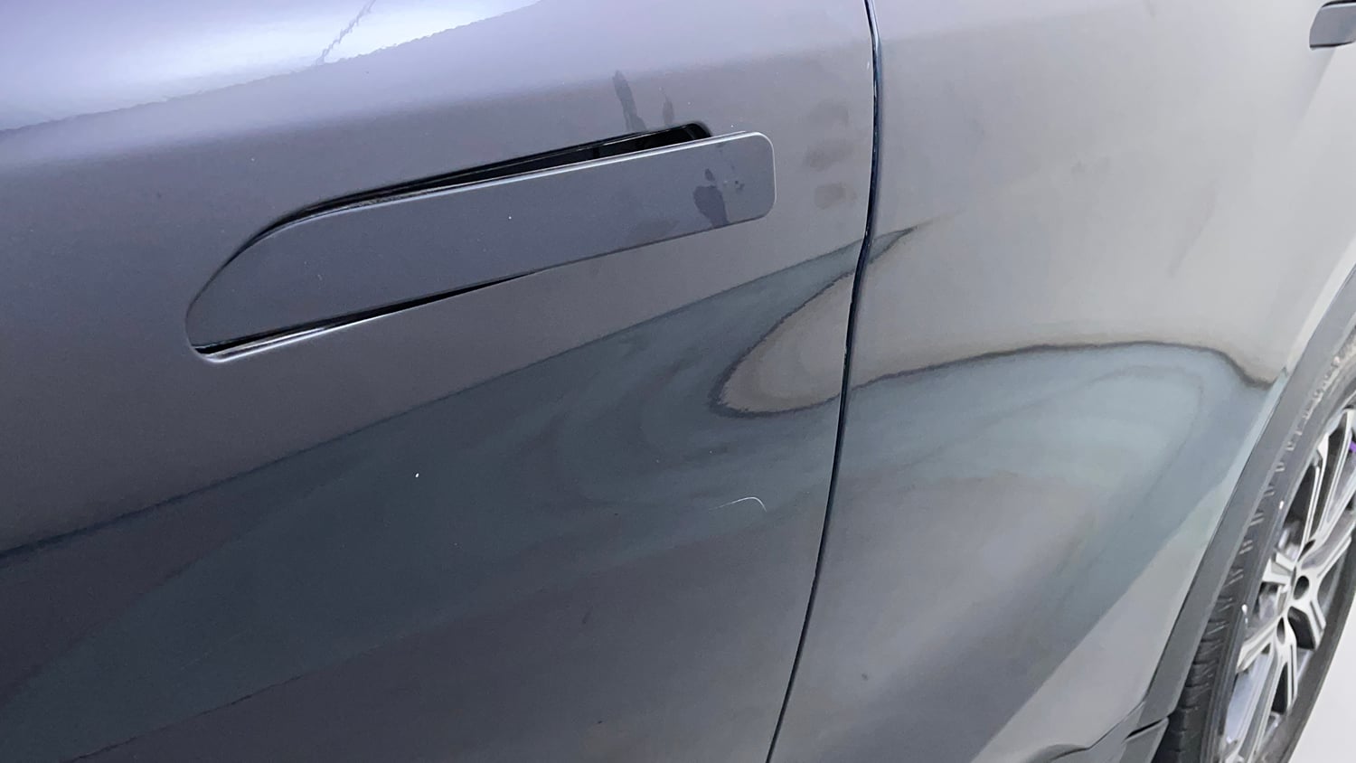Used 2026 Mahindra XUV700 AX 7 Petrol AT Luxury Pack 7 STR Petrol Automatic dents MINOR SCRATCH