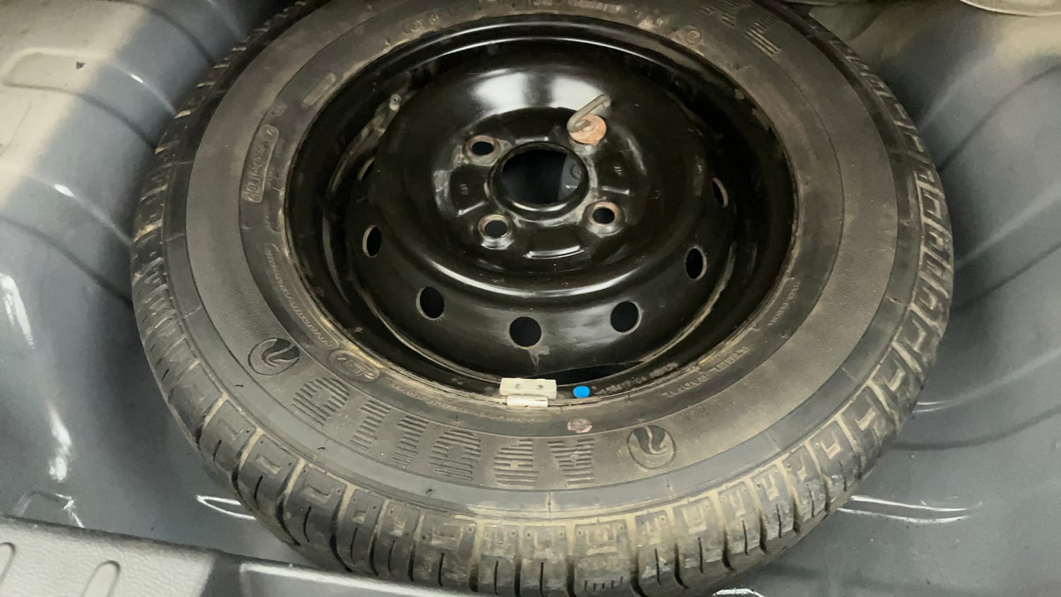 Used 2017 Maruti Suzuki Alto 800 LXi Petrol Manual tyres SPARE TYRE VIEW
