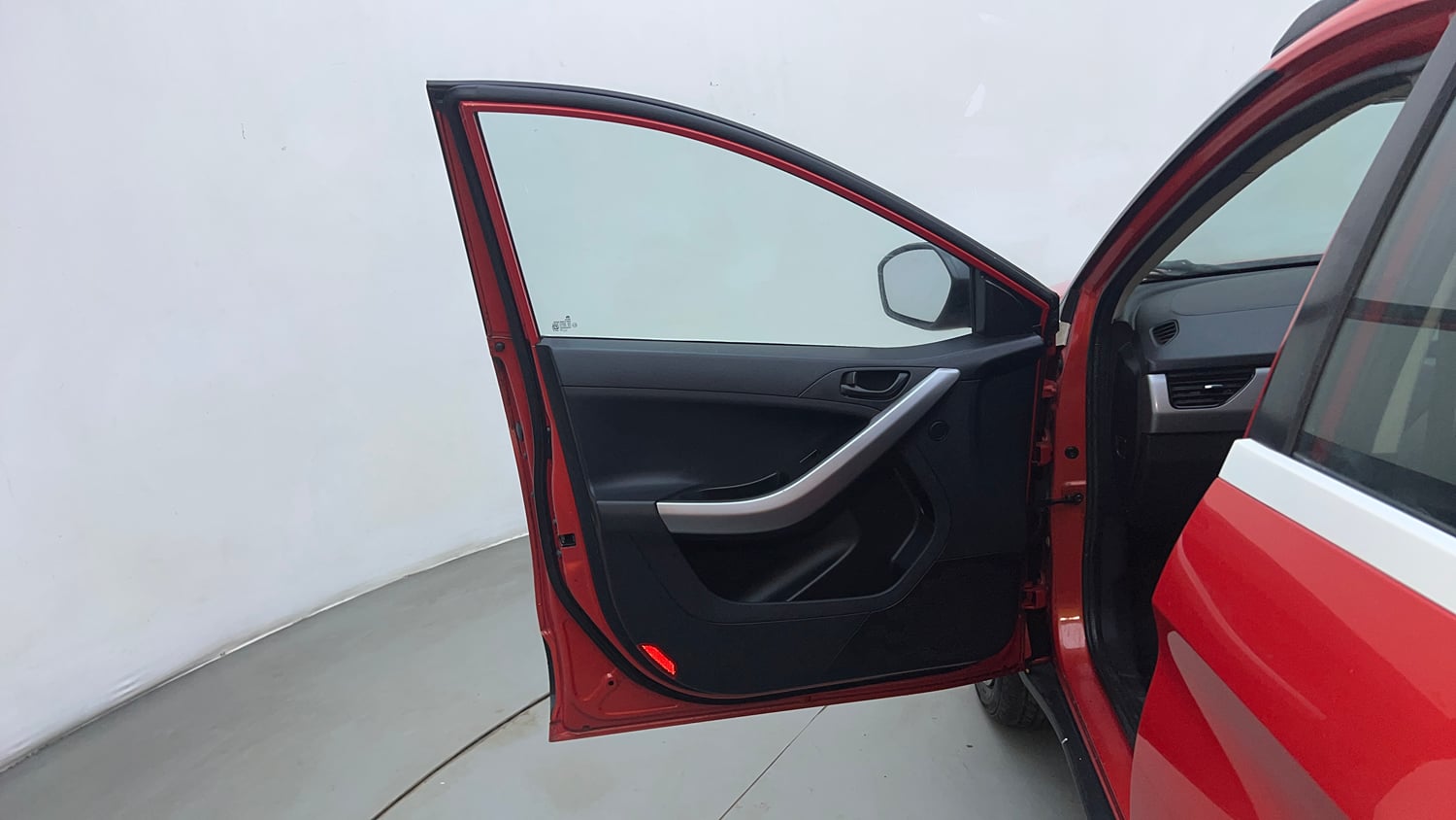 Used 2022 Tata Nexon XM Petrol Manual interior LEFT FRONT DOOR OPEN VIEW