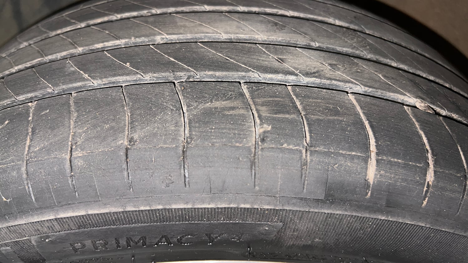 Used 2017 Hyundai i20 Active 1.2 S Petrol Manual tyres LEFT FRONT TYRE TREAD VIEW