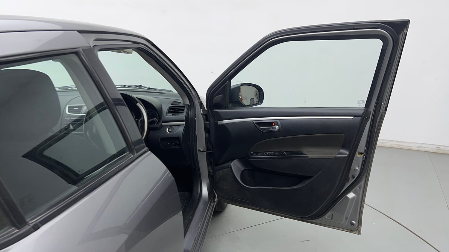 Used 2016 Maruti Suzuki Swift ZXi Petrol Manual interior RIGHT FRONT DOOR OPEN VIEW