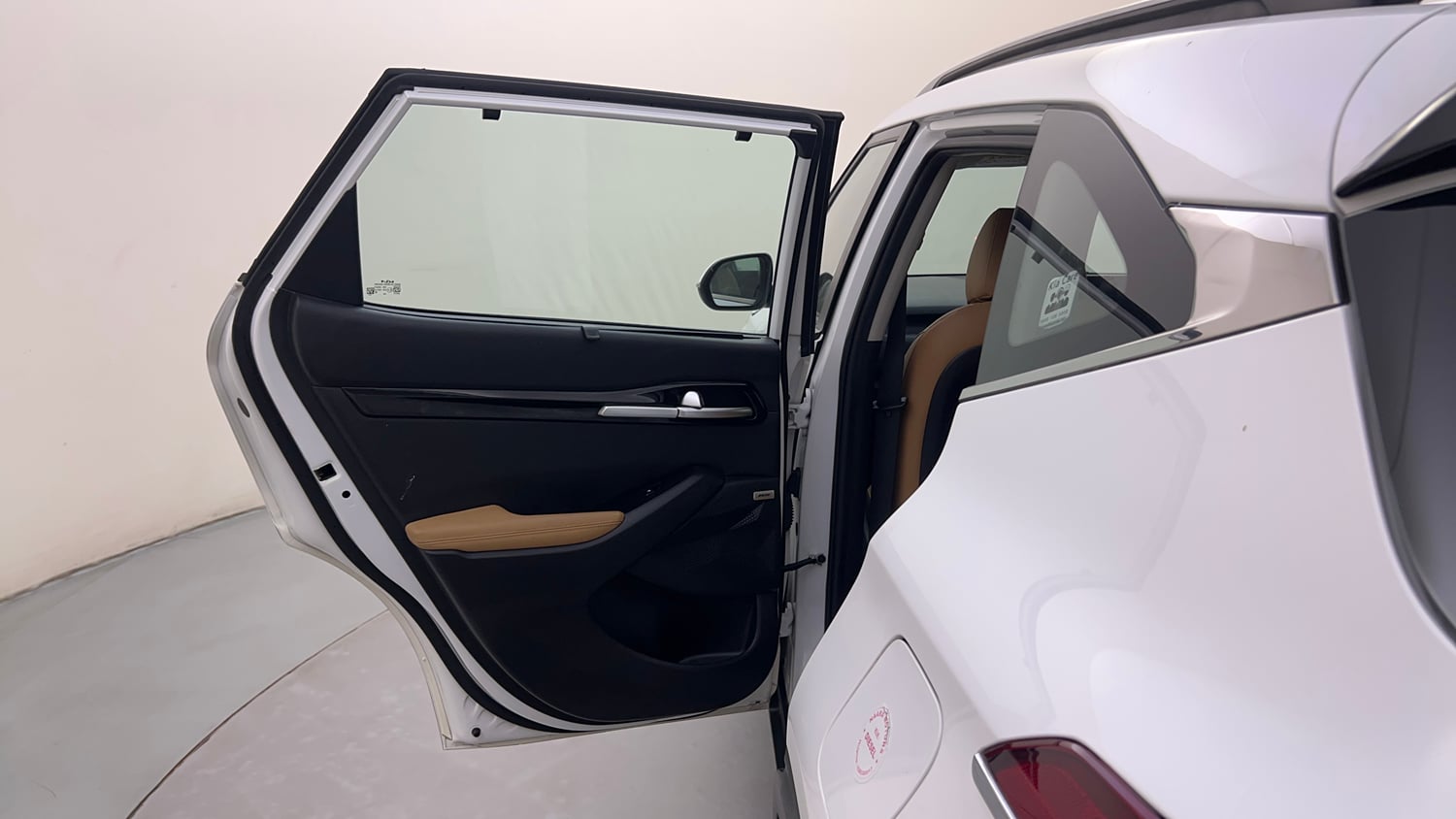 Used 2022 Kia Seltos HTX Plus 1.5 Diesel Diesel Manual interior LEFT REAR DOOR OPEN VIEW