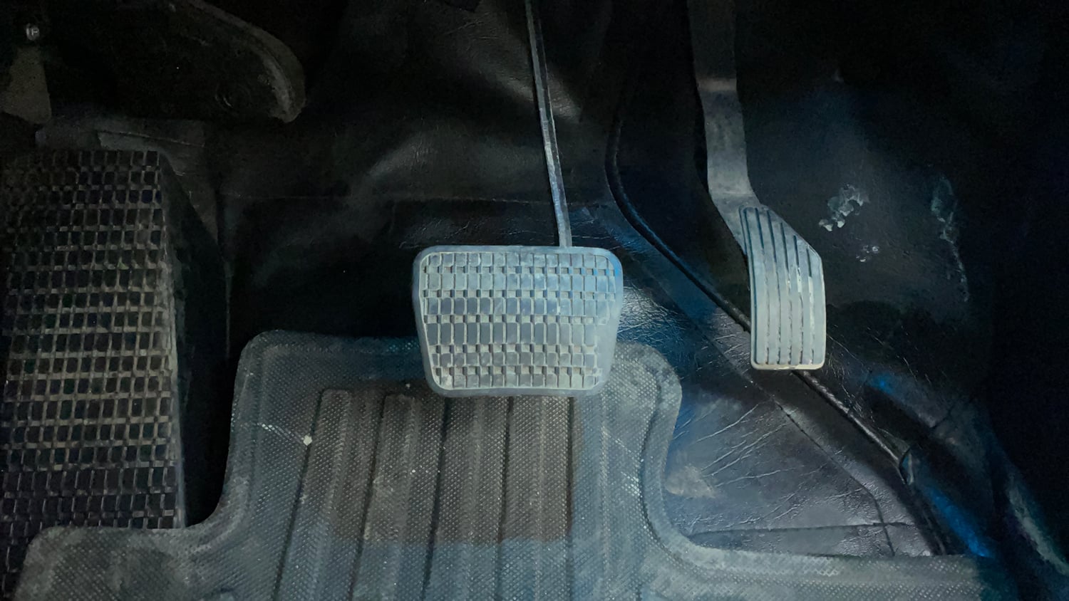 Used 2022 Tata Altroz XZA Petrol Petrol Automatic interior PEDALS VIEW