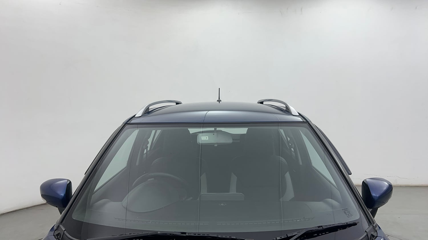 Used 2020 Maruti Suzuki Ignis Zeta 1.2 AMT Petrol Automatic exterior FRONT WINDSHIELD VIEW