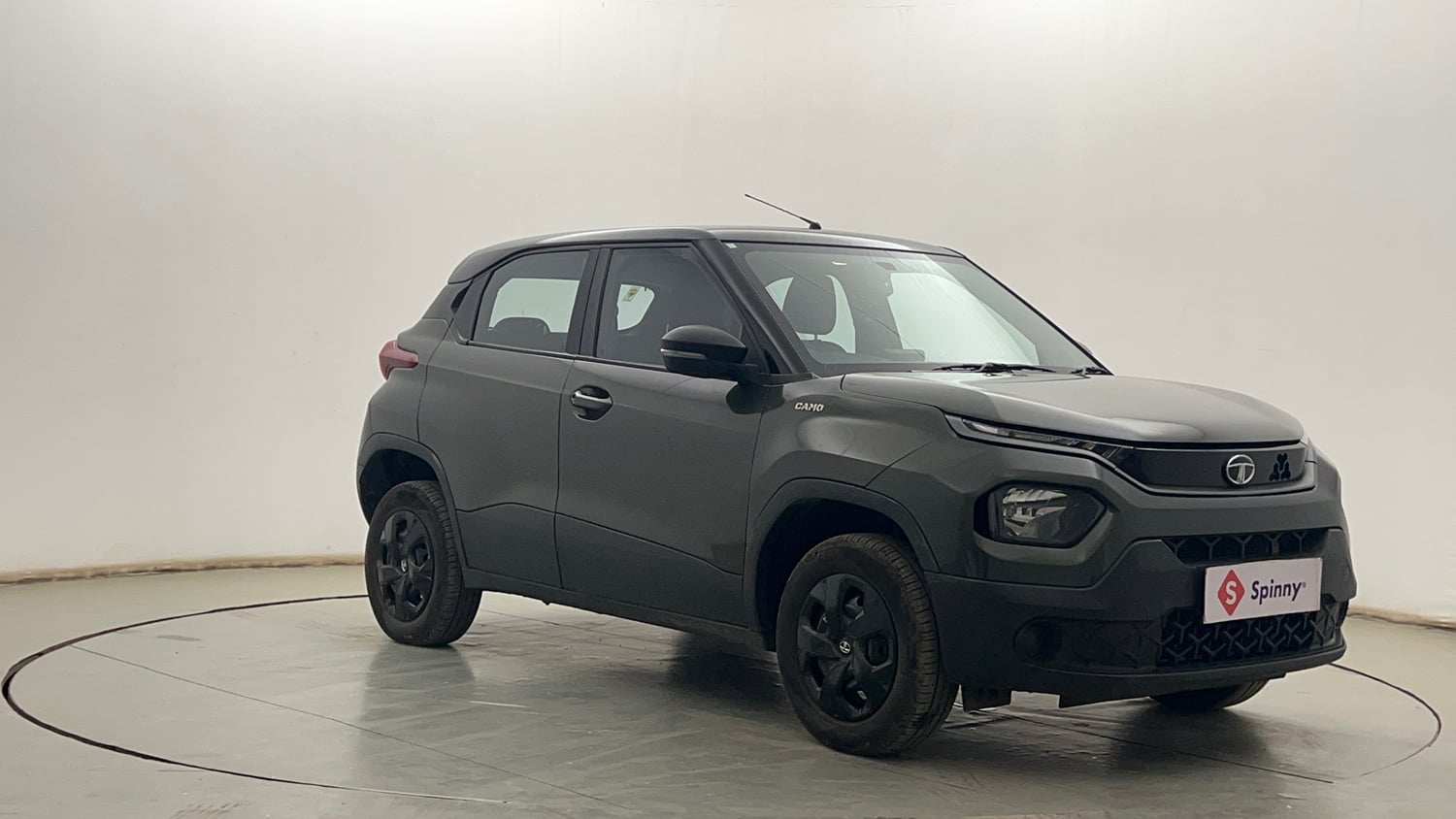 Used 2023 Tata Punch Camo Adventure Rhythm MT Petrol Manual exterior RIGHT FRONT CORNER VIEW