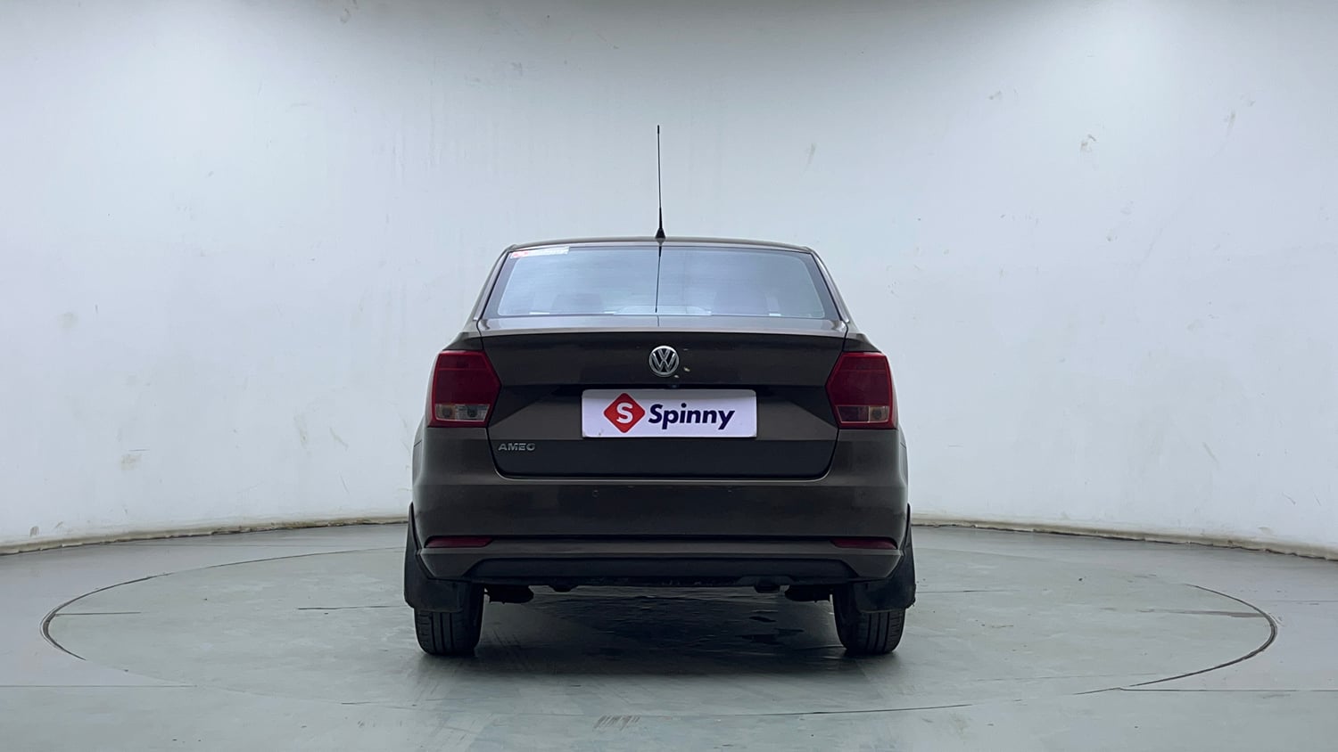 Used 2016 Volkswagen Ameo Highline 1.5L AT Diesel Automatic exterior BACK VIEW