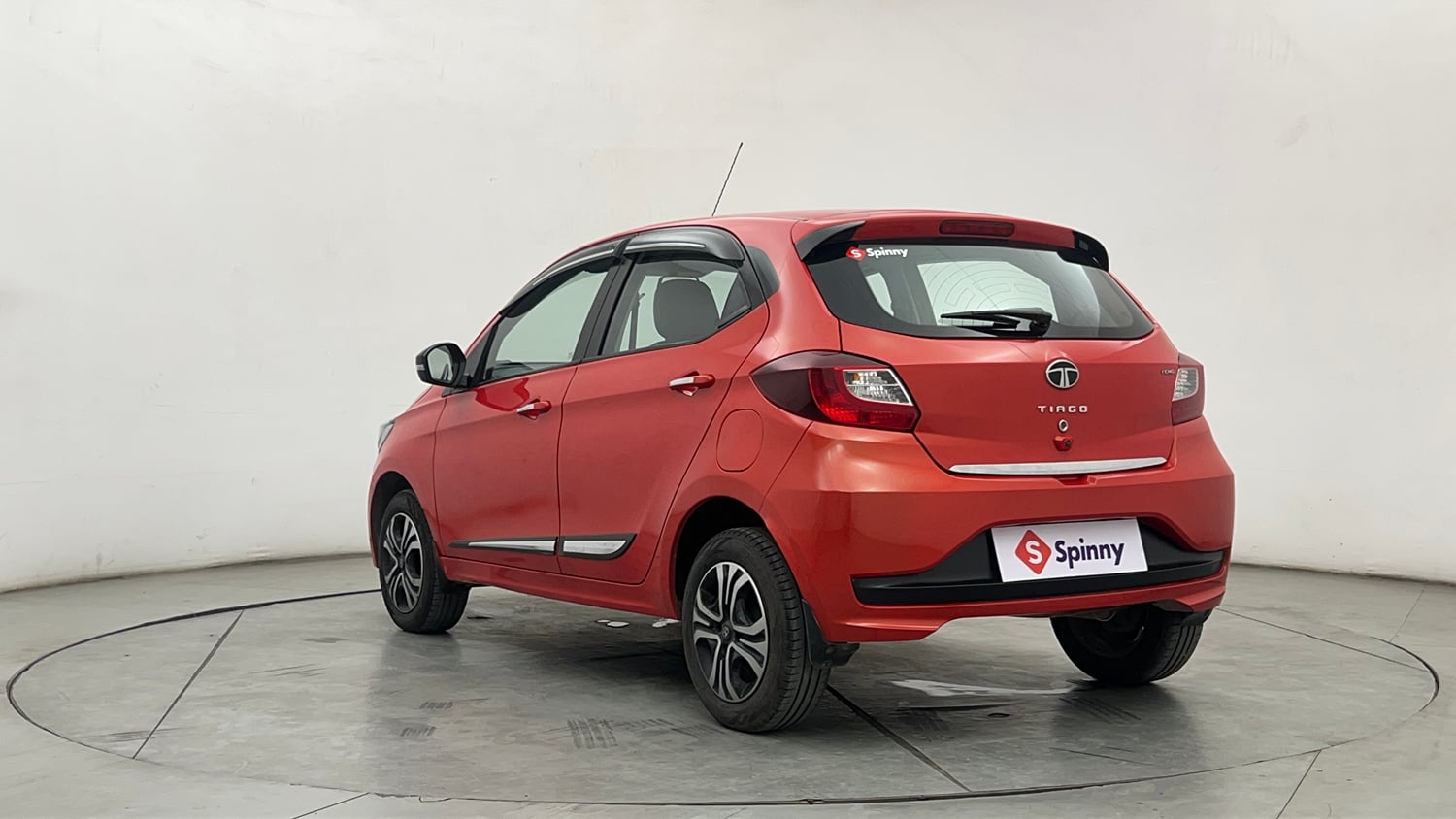 Used 2024 Tata Tiago XZA Plus iCNG Cng Automatic exterior LEFT REAR CORNER VIEW