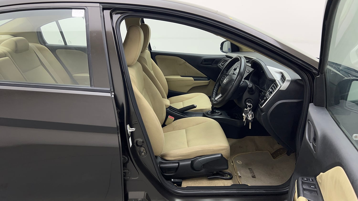 Used 2019 Honda City SV Petrol Petrol Manual interior RIGHT SIDE FRONT DOOR CABIN VIEW