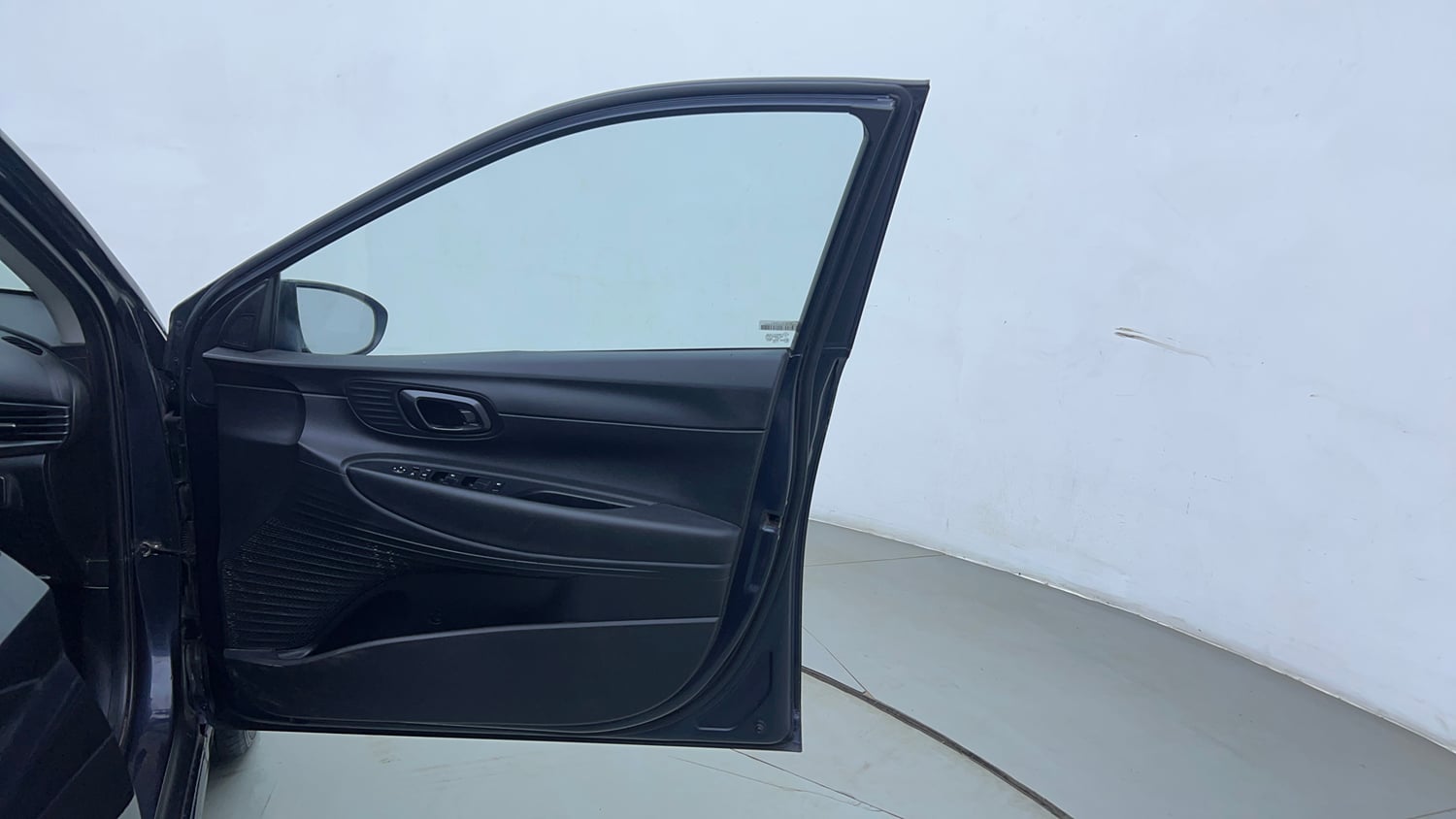 Used 2022 Hyundai i20 Sportz 1.2 MT Petrol Manual interior RIGHT FRONT DOOR OPEN VIEW