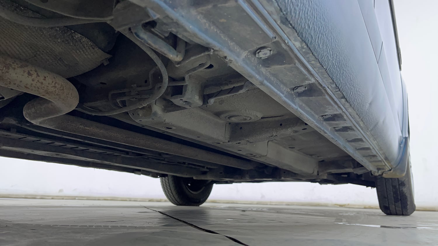 Used 2014 Maruti Suzuki Swift Dzire VDI Diesel Manual extra REAR RIGHT UNDERBODY VIEW