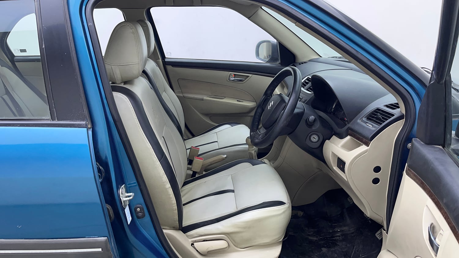 Used 2014 Maruti Suzuki Swift Dzire VDI Diesel Manual interior RIGHT SIDE FRONT DOOR CABIN VIEW