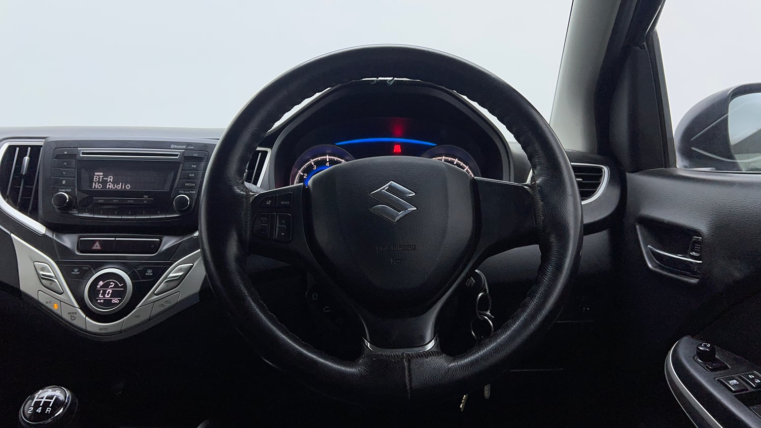 Used 2017 Maruti Suzuki Baleno Delta 1.2 Petrol Manual interior STEERING VIEW