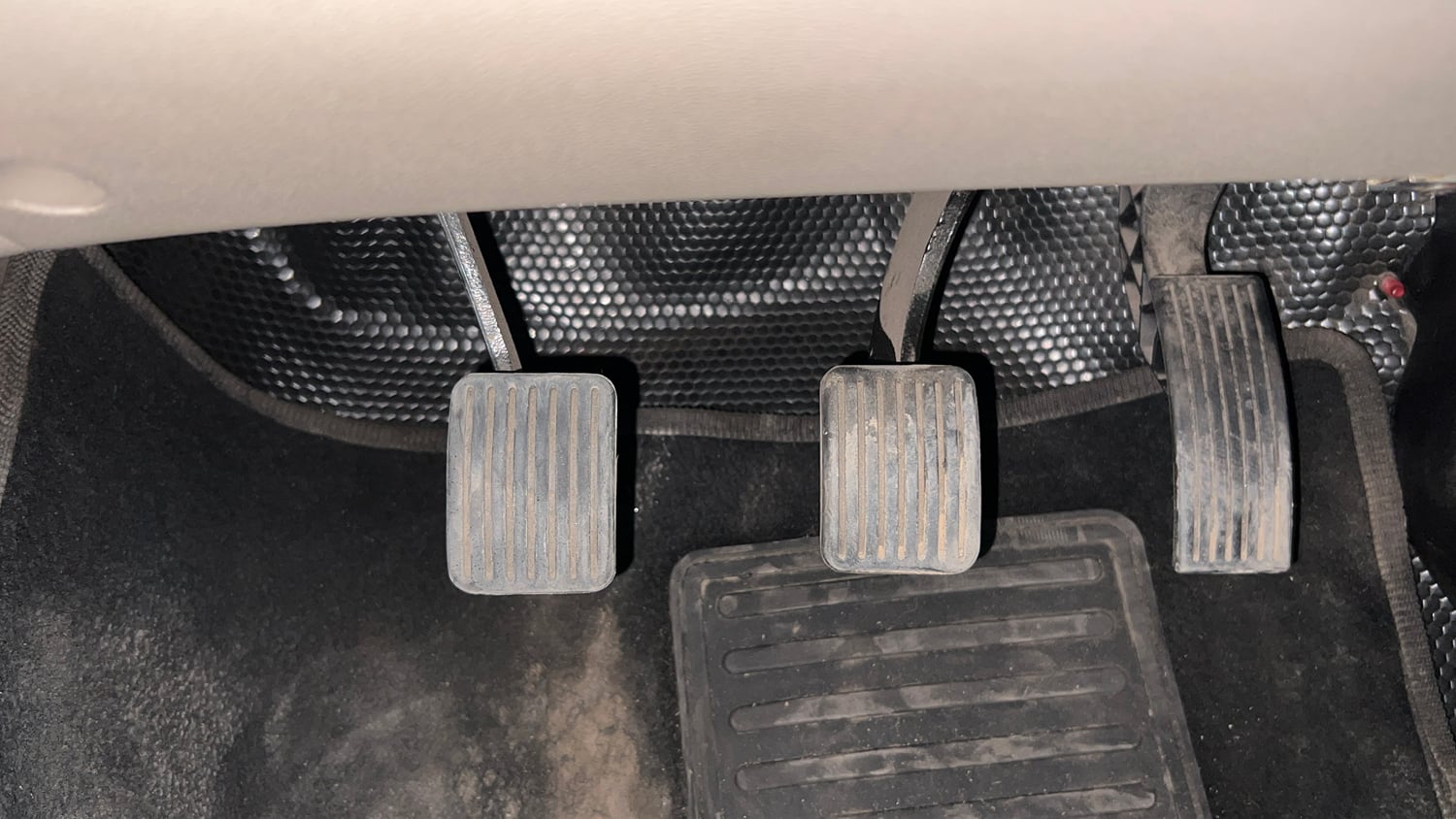 Used 2018 Hyundai Santro Asta Petrol Manual interior PEDALS VIEW