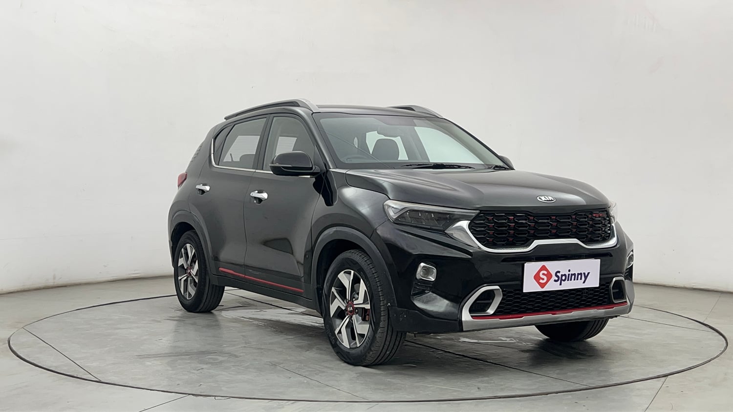 Used 2021 Kia Sonet GTX Plus 1.5 AT Diesel Automatic exterior RIGHT FRONT CORNER VIEW