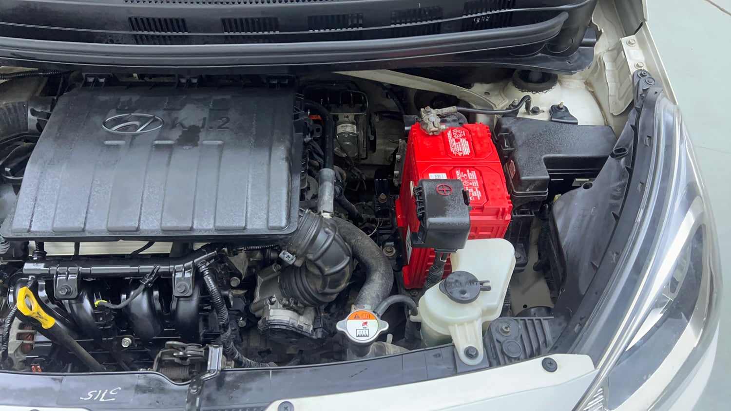 Used 2015 Hyundai Xcent SX 1.2 Petrol Manual engine ENGINE LEFT SIDE VIEW