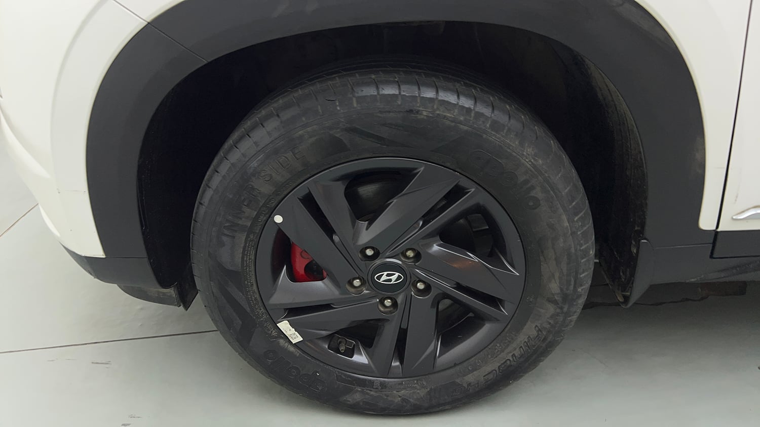 Used 2023 Hyundai Creta S Plus 1.5 Petrol Knight Petrol Manual tyres LEFT FRONT TYRE RIM VIEW