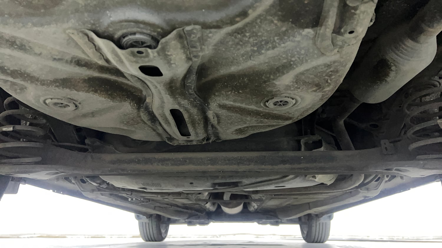 Used 2021 Maruti Suzuki Baleno Zeta Petrol Manual extra REAR UNDERBODY VIEW (TAKEN FROM REAR)