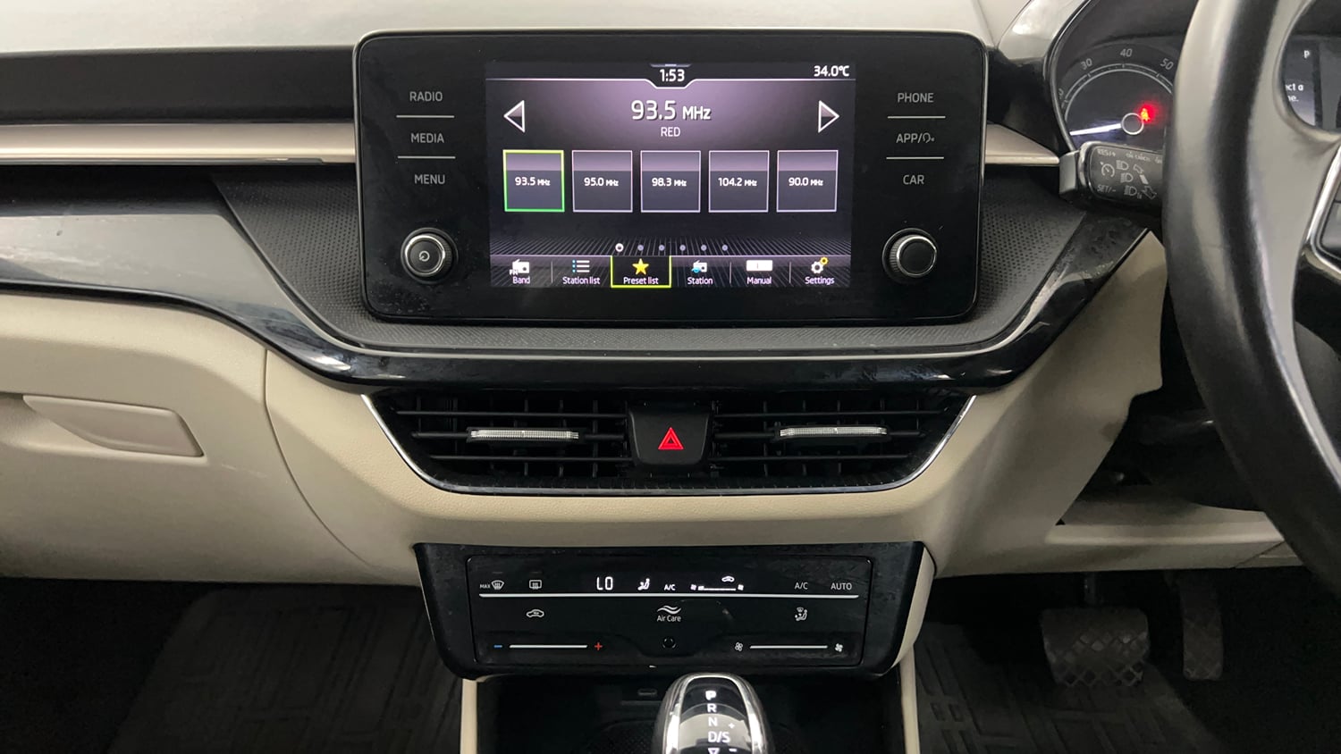Used 2022 Skoda Slavia Ambition 1.0L TSI AT Petrol Automatic interior MUSIC SYSTEM & AC CONTROL VIEW