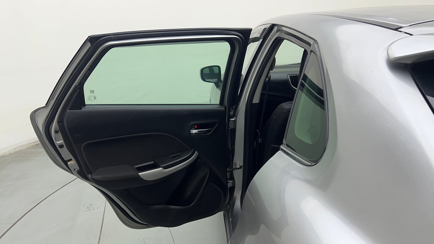 Used 2018 Maruti Suzuki Baleno Zeta 1.2 Petrol Manual interior LEFT REAR DOOR OPEN VIEW
