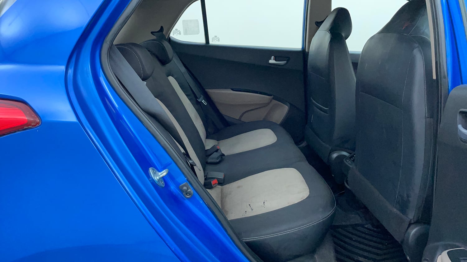 Used 2017 Hyundai Grand i10 Asta 1.2 Kappa VTVT Petrol Manual interior RIGHT SIDE REAR DOOR CABIN VIEW