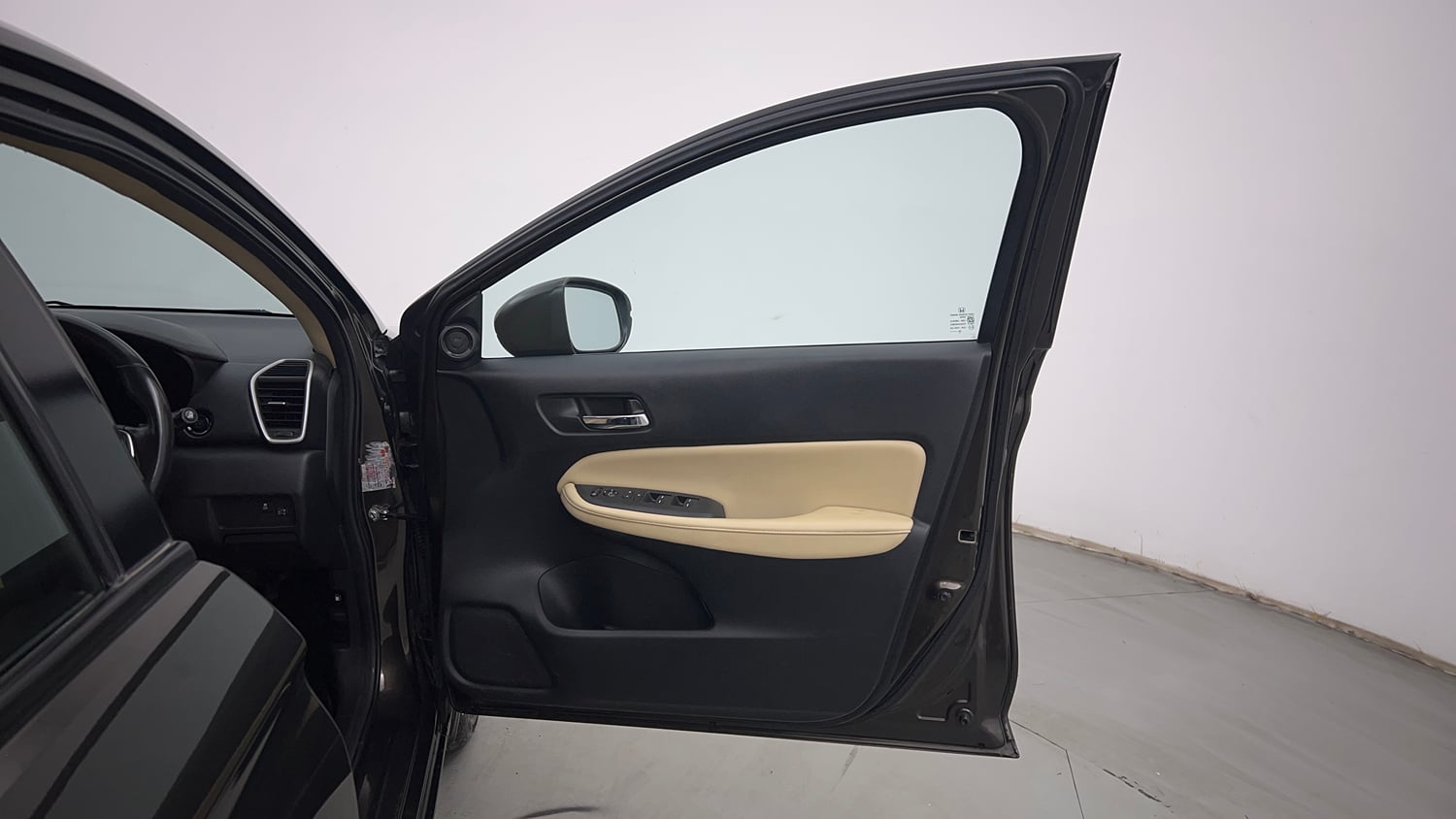 Used 2021 Honda City ZX CVT Petrol Petrol Automatic interior RIGHT FRONT DOOR OPEN VIEW