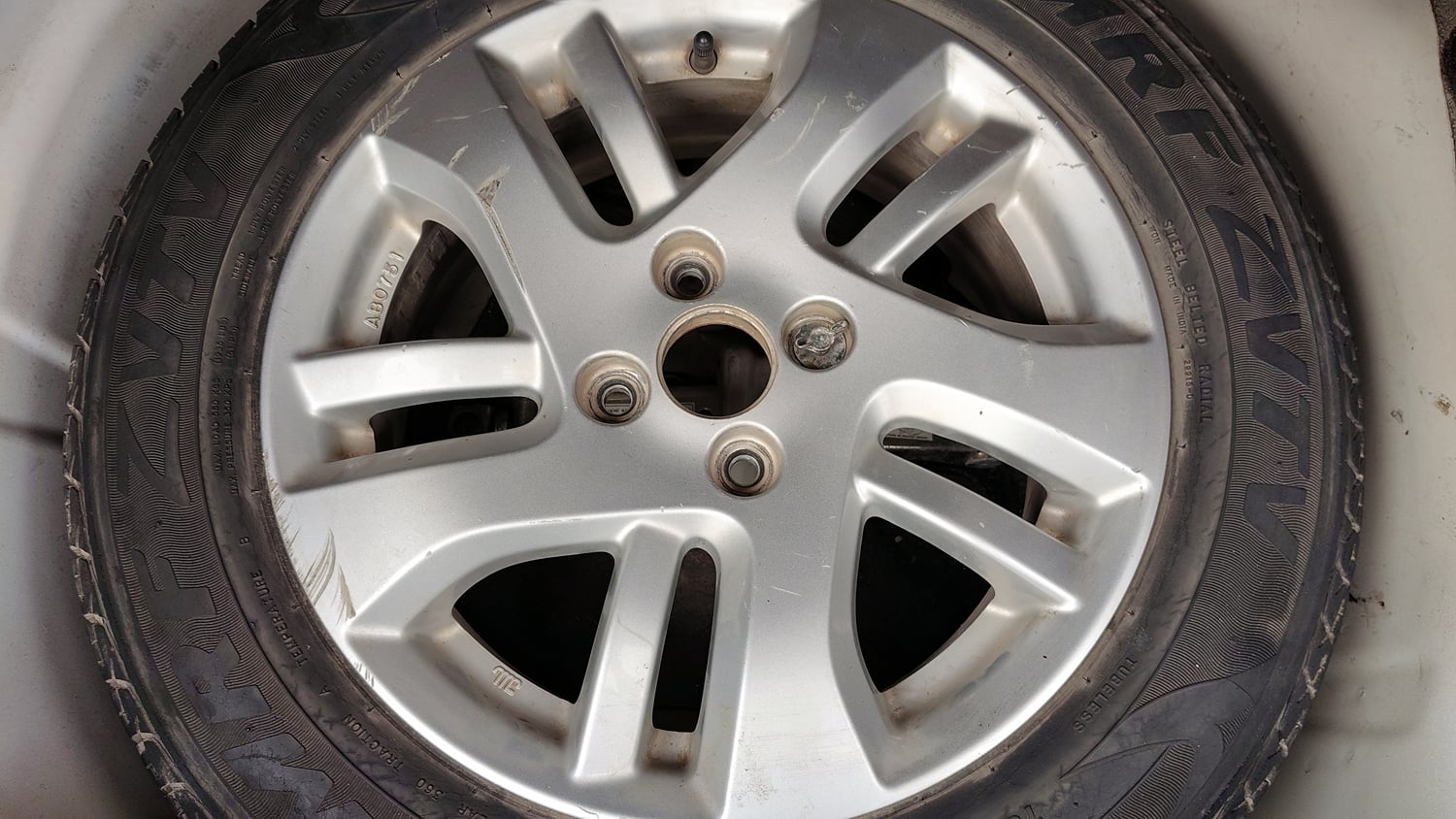 Used 2012 Maruti Suzuki Swift Dzire ZXI Petrol Manual tyres SPARE TYRE VIEW