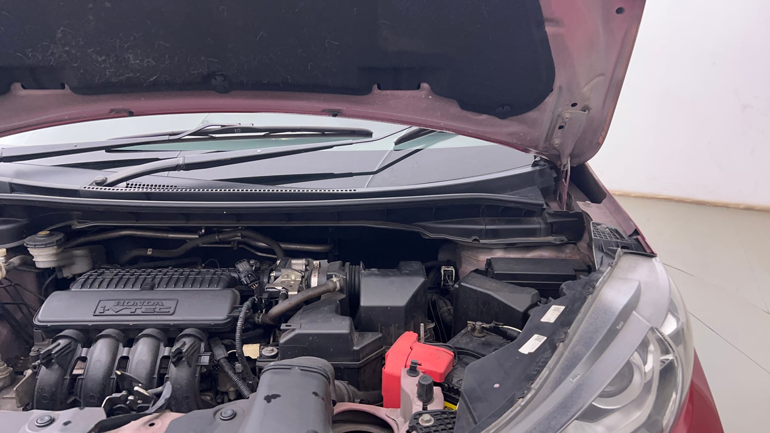 Used 2020 Honda WR-V VX MT Petrol Petrol Manual engine ENGINE LEFT SIDE HINGE & APRON VIEW