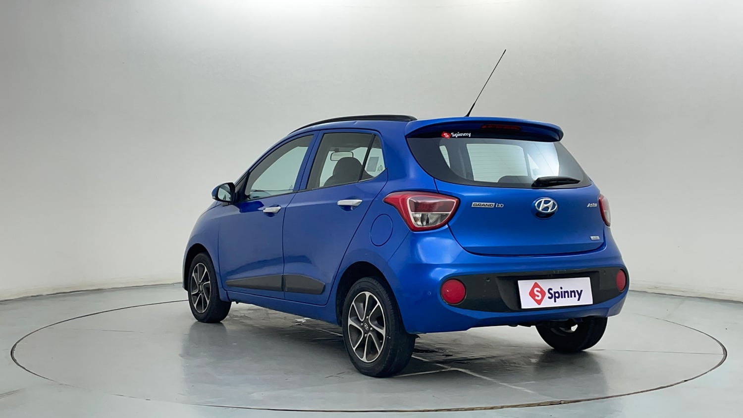 Used 2017 Hyundai Grand i10 Asta 1.2 Kappa VTVT Petrol Manual exterior LEFT REAR CORNER VIEW