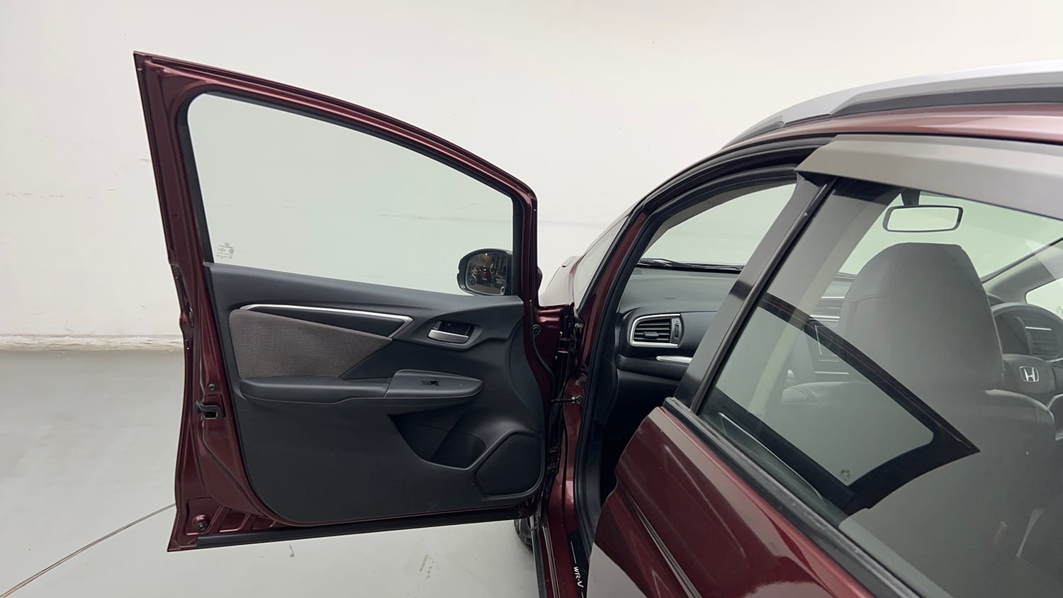 Used 2018 Honda WR-V VX MT Petrol Petrol Manual interior LEFT FRONT DOOR OPEN VIEW